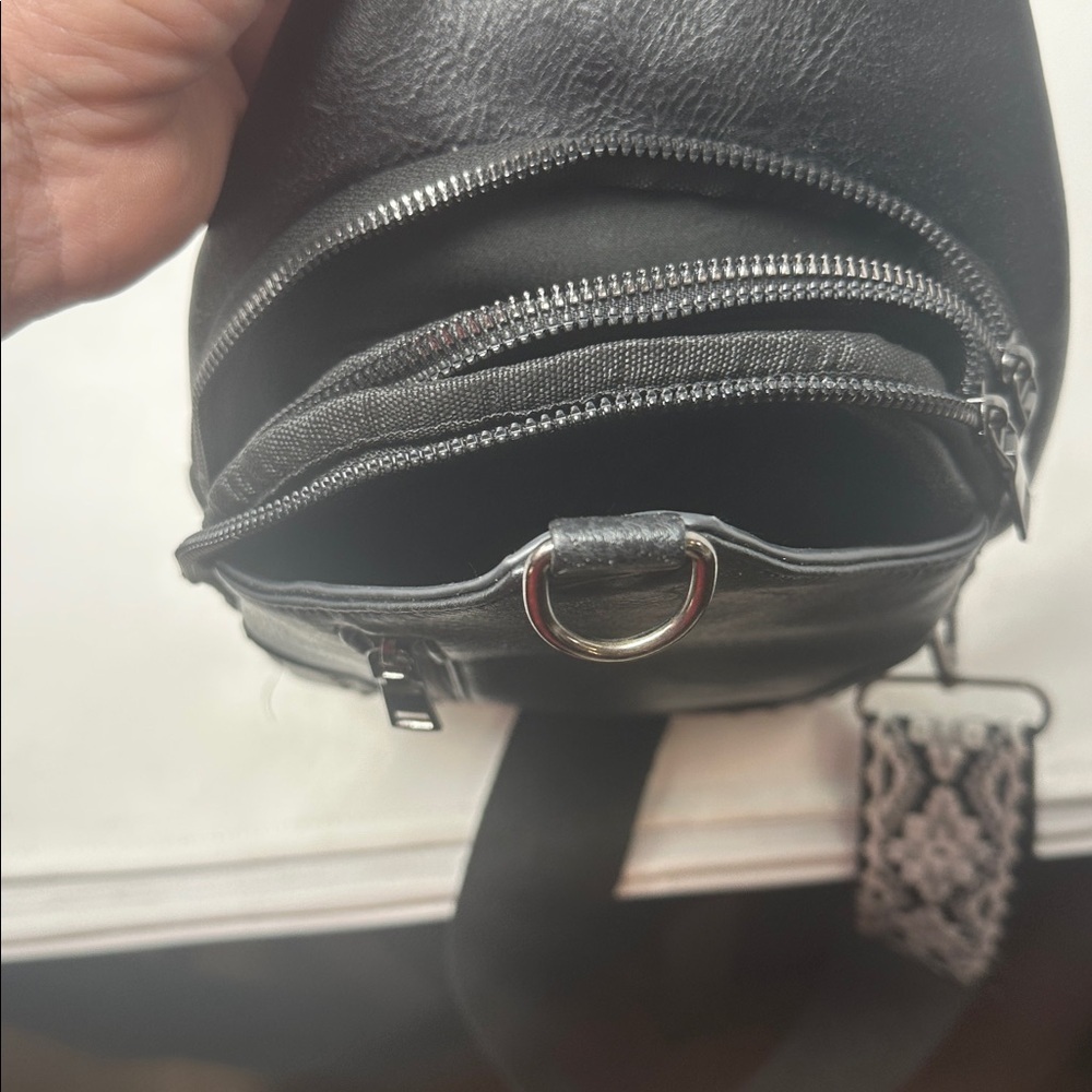 Sam & Hadley guitar strap Crossbody - Picture 4 of 7